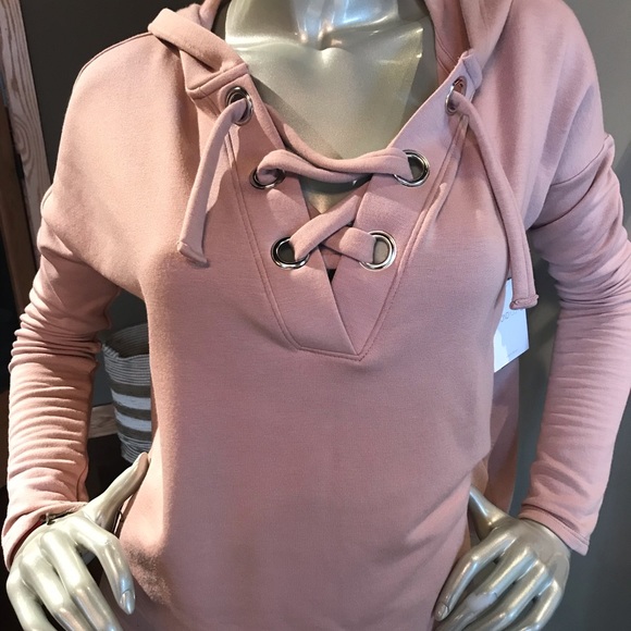 Beyond Yoga Pullover - Picture 5 of 5